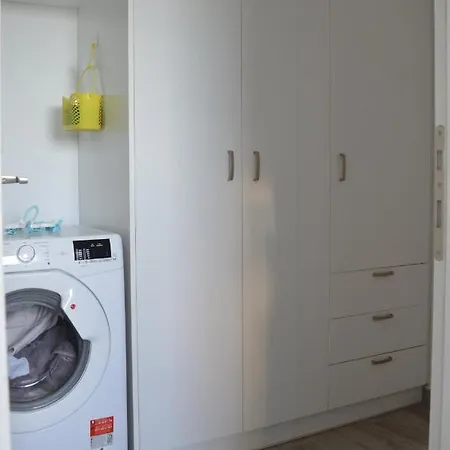 Syrona * Posidhonía